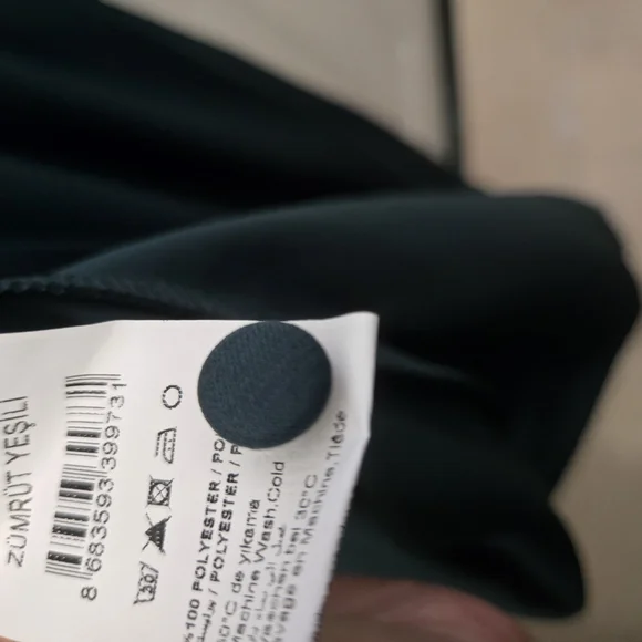 Turkish Refka Green Long Sleeve Dress - Picture 9 of 10